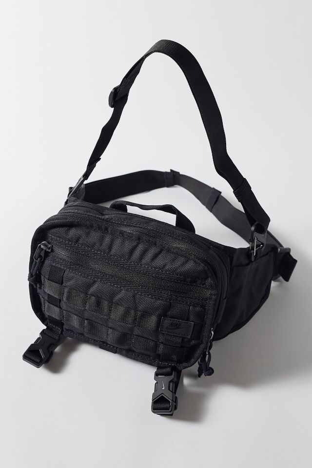 Nike Sportswear RPM Waistpack | Urban Outfitters