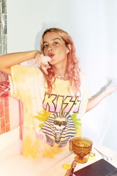 Graphic Tees For Women Urban Outfitters