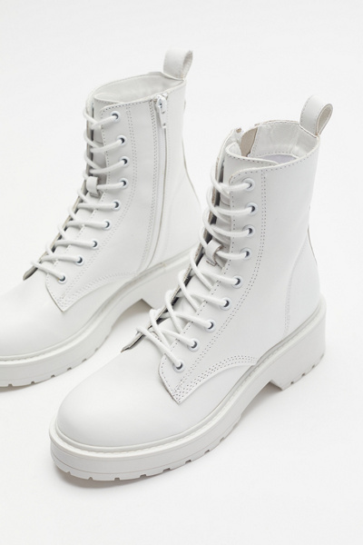 steve madden lace boots