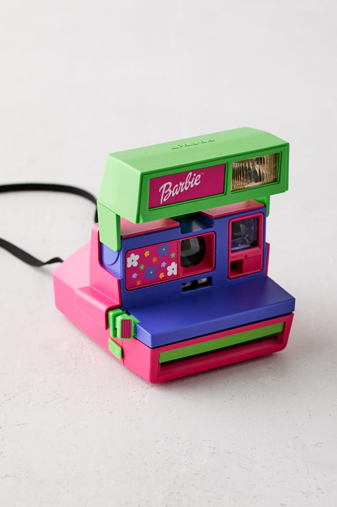 Polaroid Barbie 600 Instant Camera | Urban Outfitters Canada