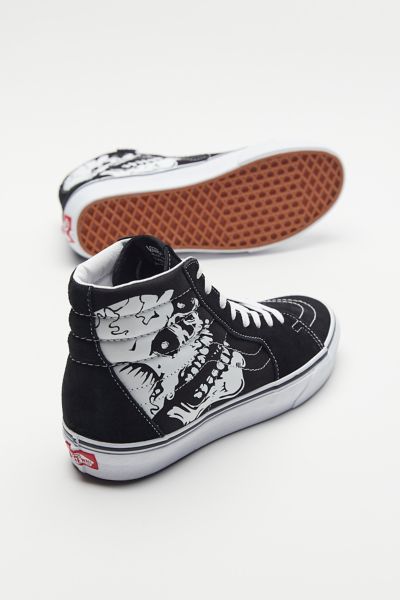 vans high top skulls