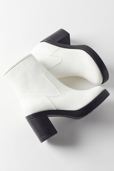 urban outfitters platform shoes
