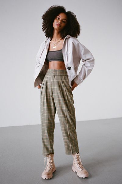 UO Paige Pleated Cropped Trouser Pant