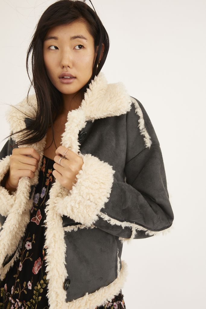 Uo Mary Faux Shearling Coat Urban Outfitters 7548