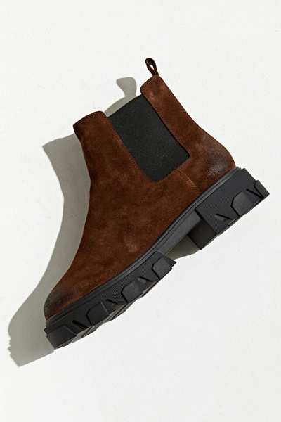 urban outfitters chelsea boots