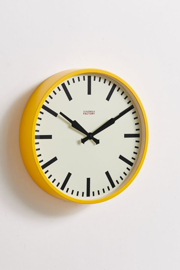 Slide View: 2: Cloudnola Station Wall Clock