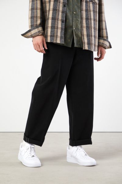 relaxed fit chino pants