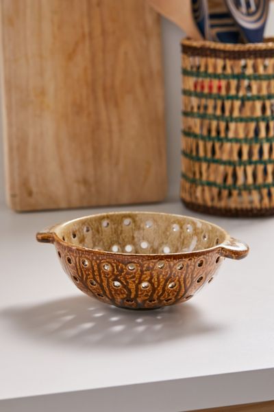 berry colander