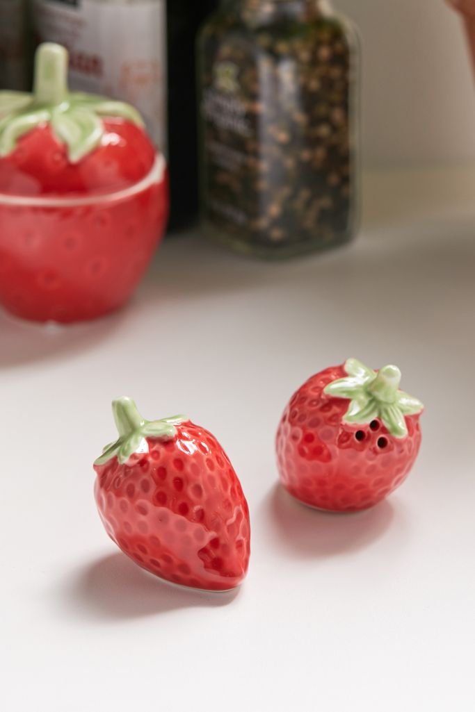 Strawberry Salt And Pepper Shaker Set Urban Outfitters