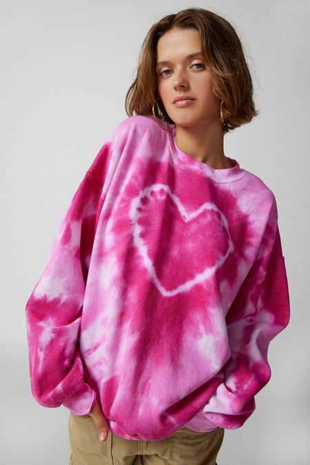 Valentine's Day Gifts for Her | Urban Outfitters