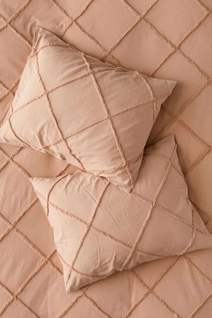 Crisscross Tufted Sham Set Urban Outfitters