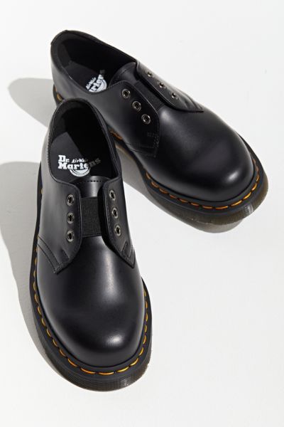 dr martens 1461 elastic