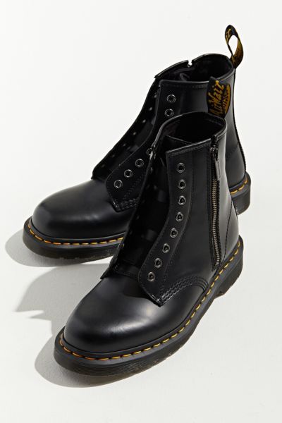 dr martens elastic
