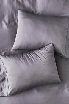 Slide View: 1: ettitude Bamboo Sateen Pillowcase Set