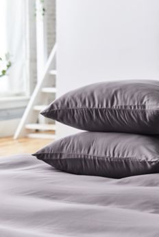 Slide View: 3: ettitude Bamboo Sateen Pillowcase Set