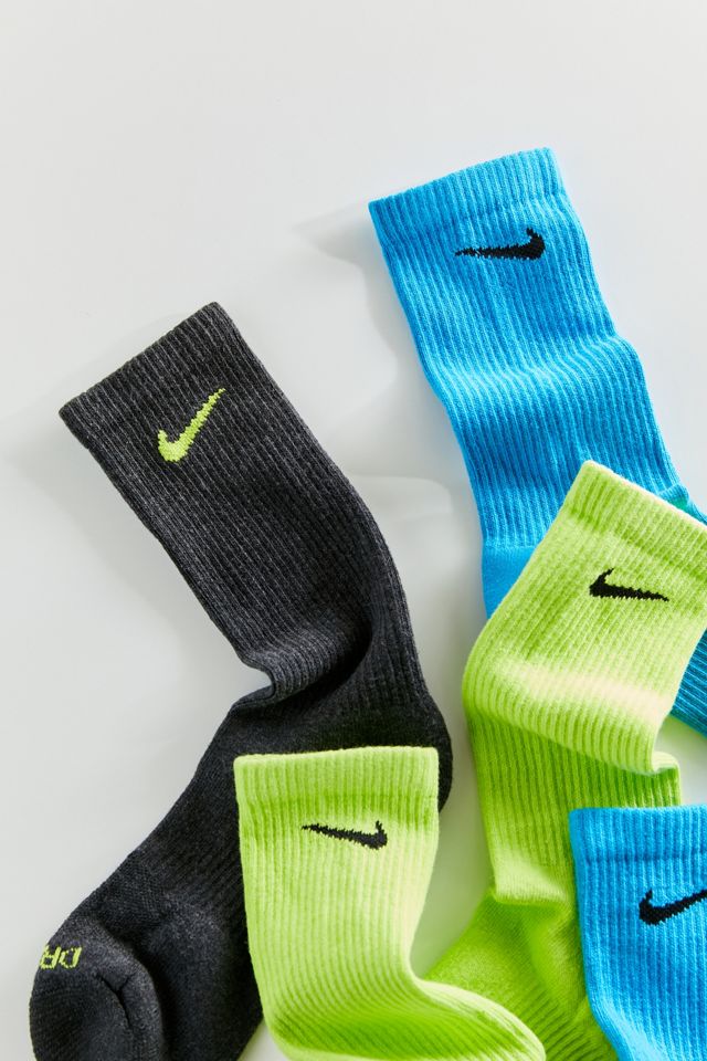 Nike Everyday Plus Cushion Training Crew Sock 3Pack Urban Outfitters