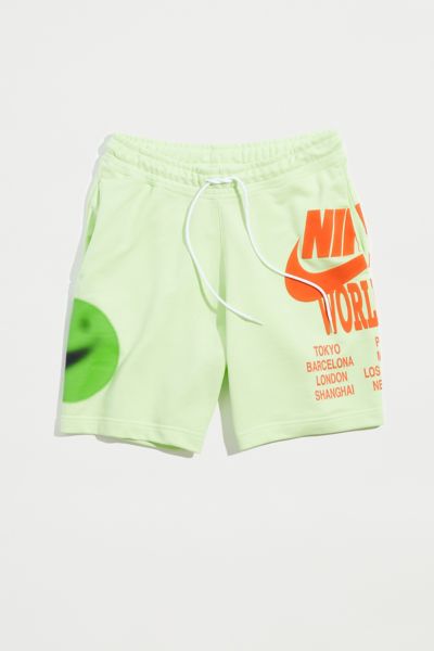 nike world tour sweat