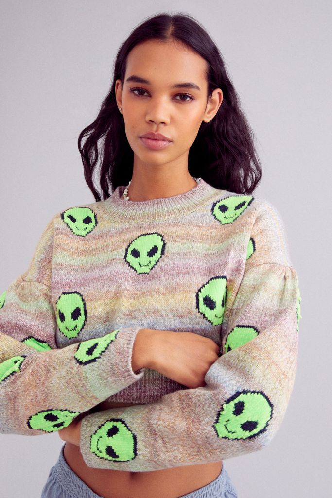 UO Lennon Alien Knit Cropped Sweater Urban Outfitters Canada