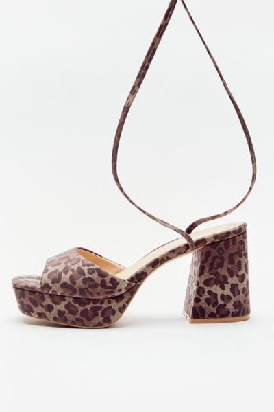 urban outfitters leopard shoes