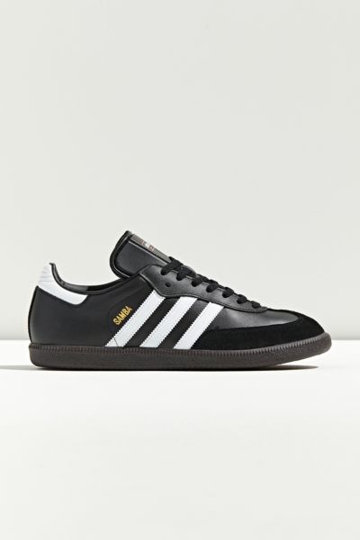 adidas Samba Classic Sneaker | Urban Outfitters