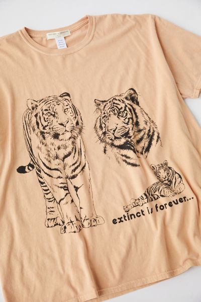 urban outfitters tiger tee