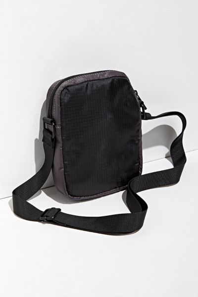 urban outfitters mini messenger bag