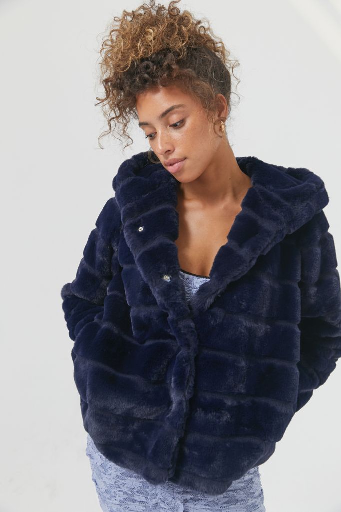 Apparis Goldie Vegan Faux Fur Coat | Urban Outfitters Canada