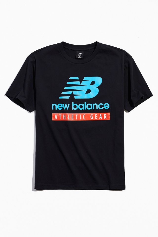 New Balance Essentials Logo Tee | Urban Outfitters