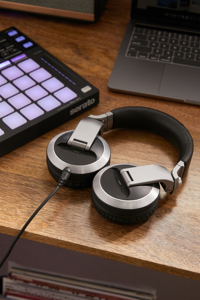 Pioneer Dj Hdj X7 Professional Dj Headphones Urban Outfitters