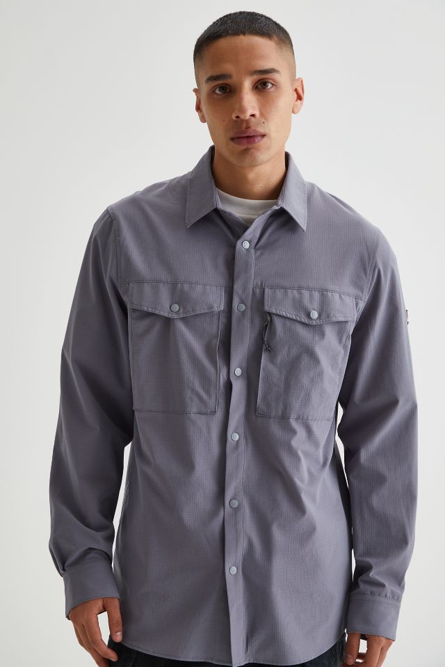 Fjallraven Abisko Lightweight Trek Shirt | Urban Outfitters