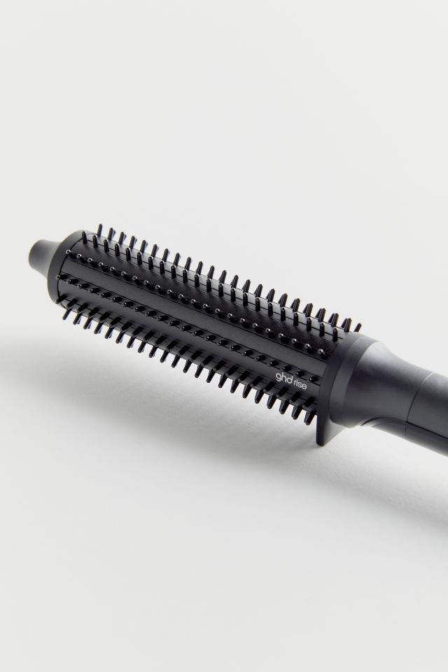 ghd Rise™ Volumizing Hot Brush Urban Outfitters