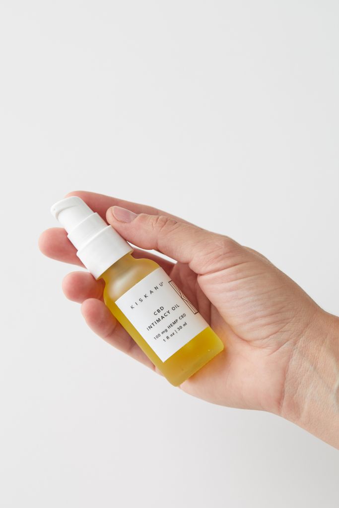 Kiskanu CBD Intimacy Oil | Urban Outfitters