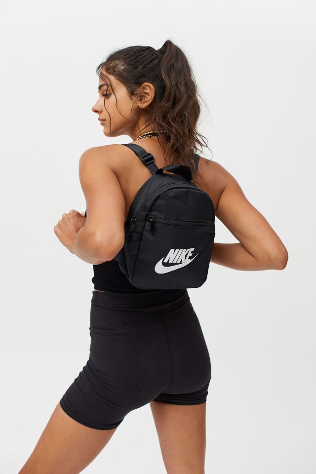 Nike Sportswear Futura 365 Women’s Mini Backpack | Urban Outfitters