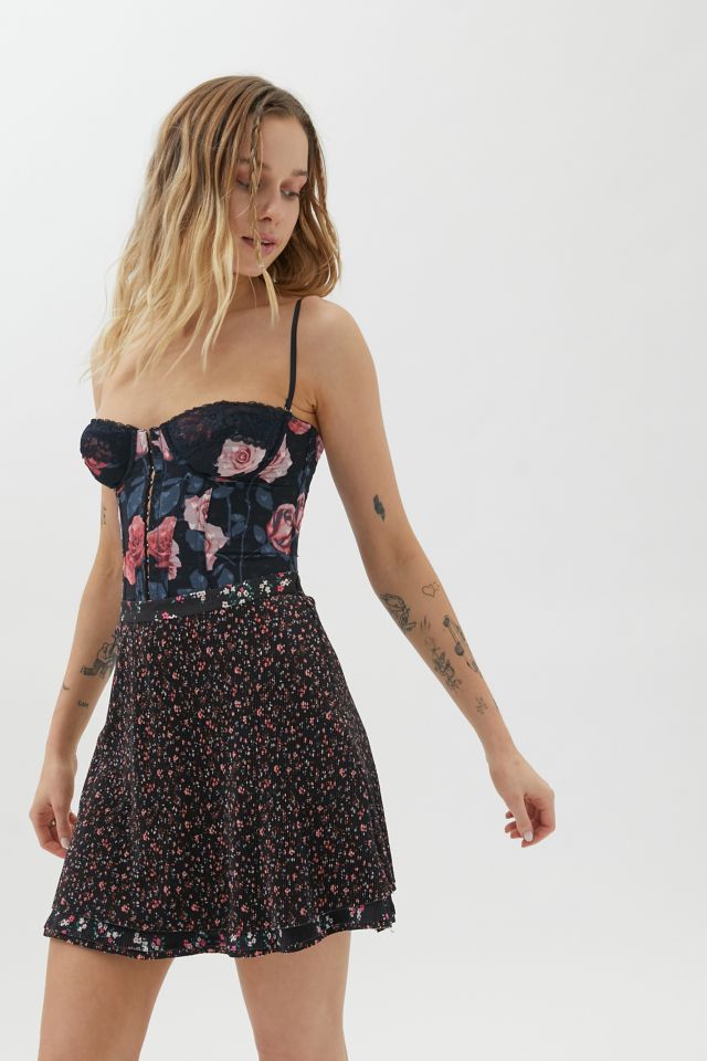 UO Alexa Plisse Mini Skirt | Urban Outfitters