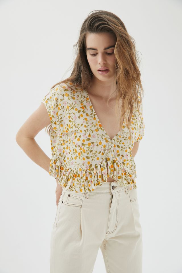 UO Izzy Flouncy Blouse | Urban Outfitters Canada