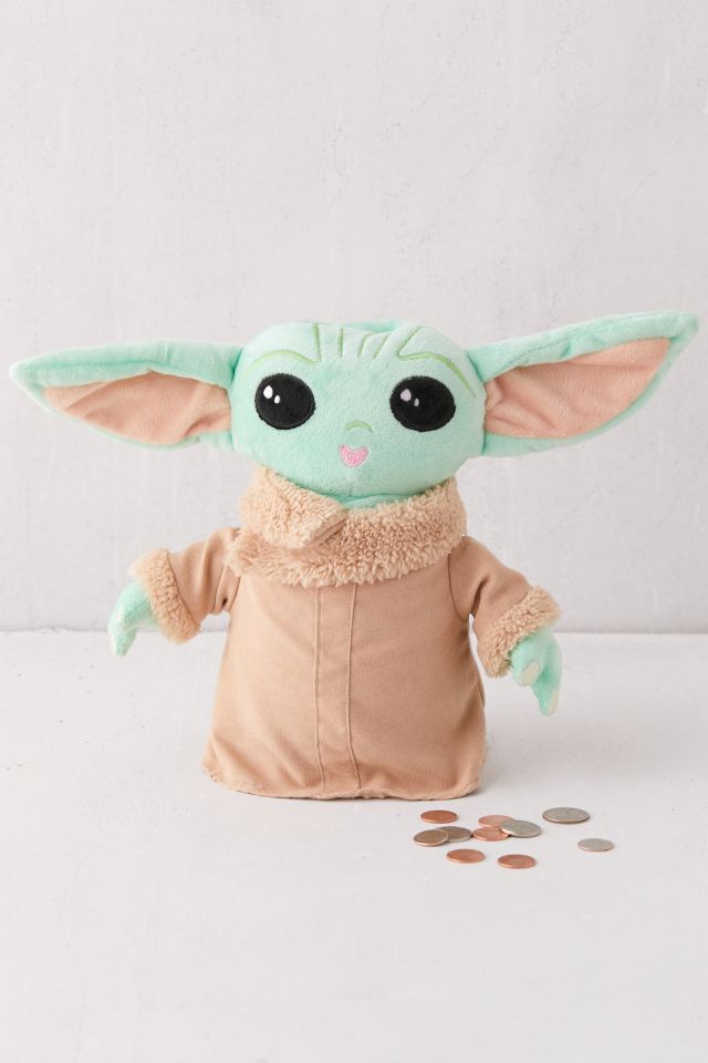 Tirelire En Peluche The Child The Mandalorian Urban Outfitters Canada