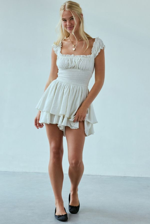 Slide View: 3: UO Rosie Smocked Tiered Ruffle Romper