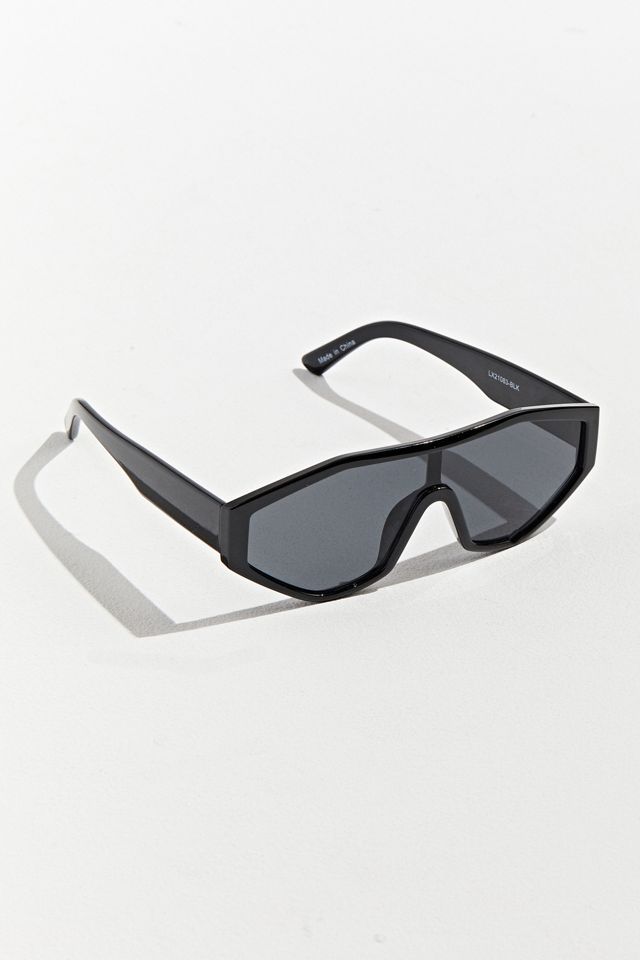 Rory Shield Sunglasses | Urban Outfitters
