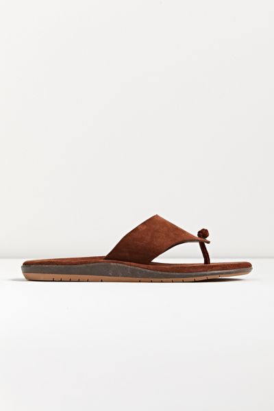 UO Blake Suede Thong Sandal | Urban Outfitters