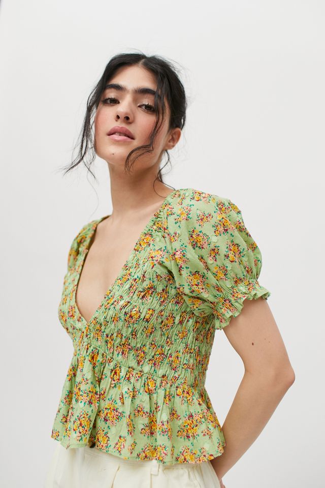 UO Izzy Smocked Blouse | Urban Outfitters
