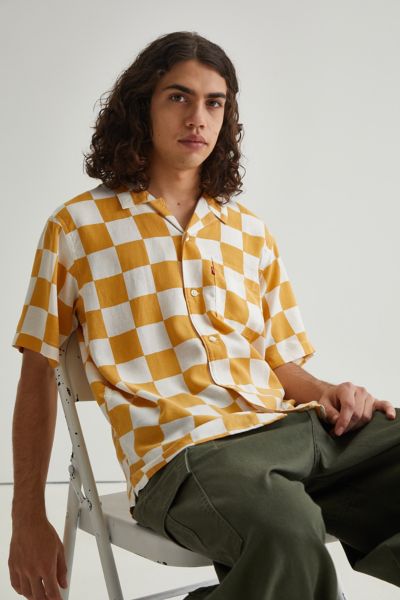 Levi’s Cubano Shirt | Urban Outfitters