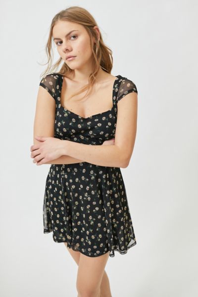 daisy dress urban outfitters