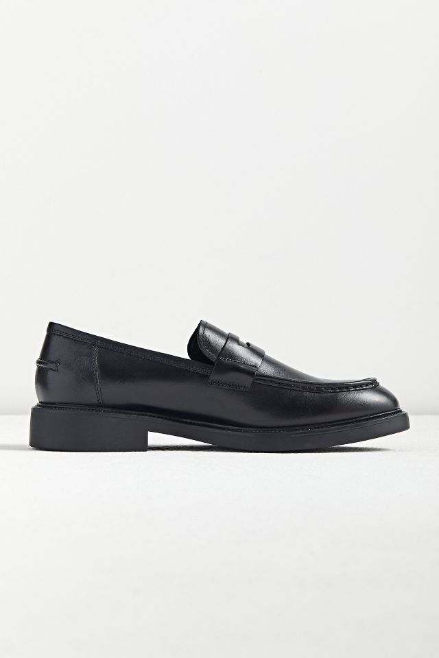 Vagabond Shoemakers Alex Loafer | Urban Outfitters