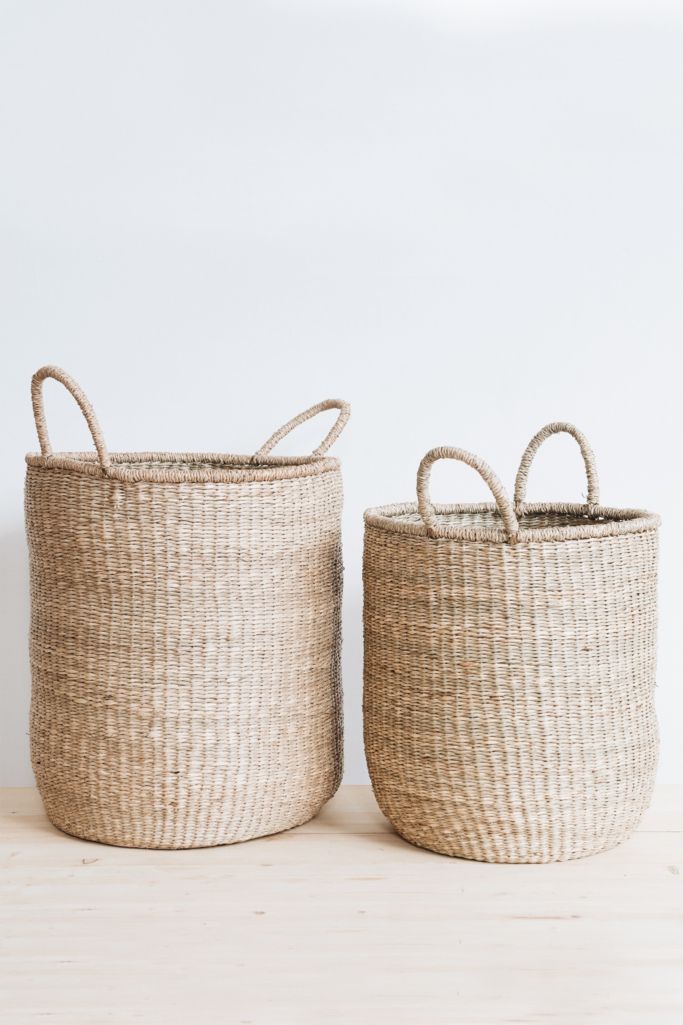 Connected Goods Handwoven Seagrass Hamper Set | Urban Outfitters