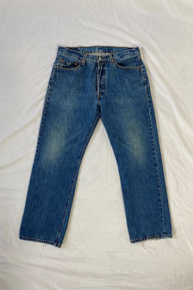 Vintage Levi's 501 Button Fly Jeans (32x28) | Urban Outfitters