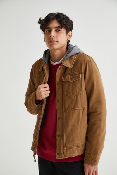 Levi’s Sherpa Lined Hooded Jacket | Urban Outfitters