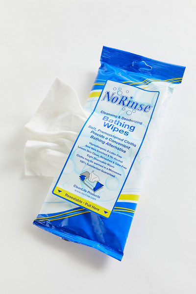 CleanLife Products No-Rinse Bathing Wipes 8-Pack | Urban Outfitters