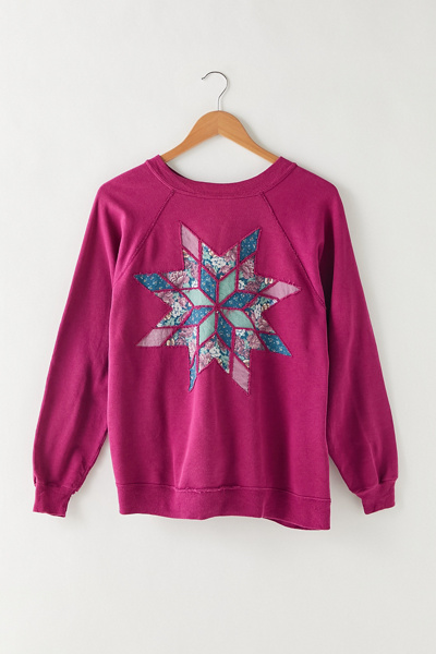 STAR PATCH CREWNECK SWEATSHIRT