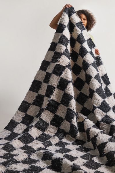 Checkerboard Woven Shag Rag Rug