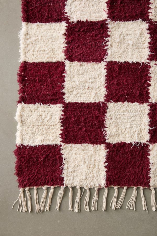 Slide View: 5: Checkerboard Woven Shag Rag Rug